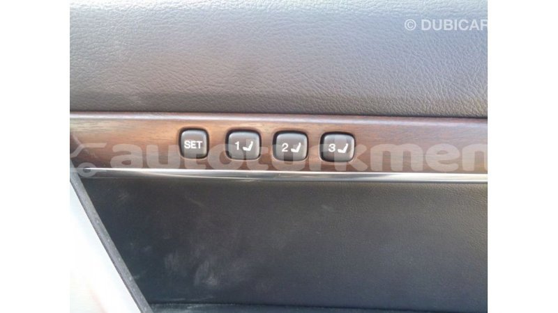 Big with watermark toyota land cruiser ahal import dubai 2318