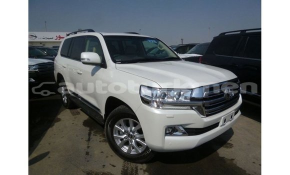 Buy Import Toyota Land Cruiser White Car in Import - Dubai in Ahal Buy Import Toyota Land Cruiser White Car in Import - Dubai in Ahal