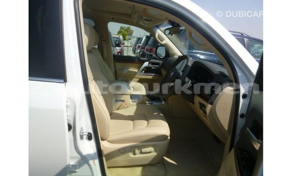 Buy Import Toyota Land Cruiser White Car in Import - Dubai in Ahal Buy Import Toyota Land Cruiser White Car in Import - Dubai in Ahal