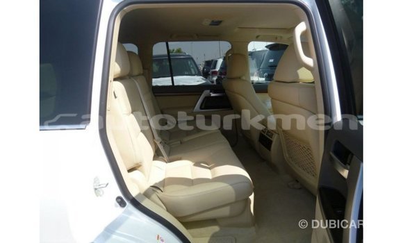 Buy Import Toyota Land Cruiser White Car in Import - Dubai in Ahal Buy Import Toyota Land Cruiser White Car in Import - Dubai in Ahal