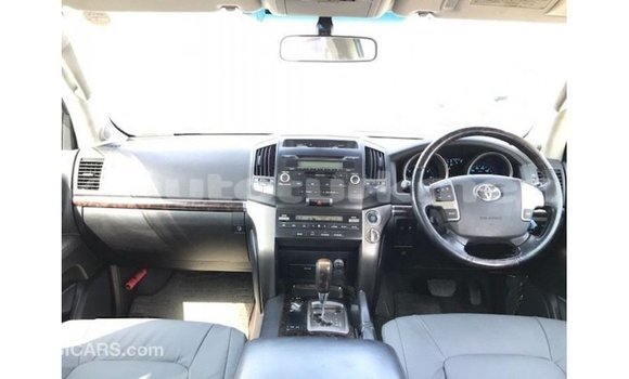 Buy Import Toyota Land Cruiser Other Car in Import - Dubai in Ahal Buy Import Toyota Land Cruiser Other Car in Import - Dubai in Ahal