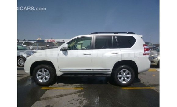 Buy Import Toyota Prado White Car in Import - Dubai in Ahal Buy Import Toyota Prado White Car in Import - Dubai in Ahal