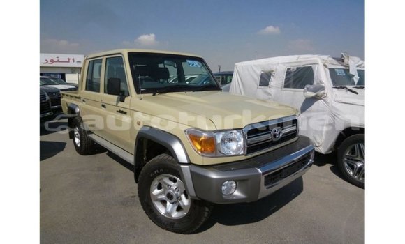 Buy Import Toyota Land Cruiser Beige Car in Import - Dubai in Ahal Buy Import Toyota Land Cruiser Beige Car in Import - Dubai in Ahal