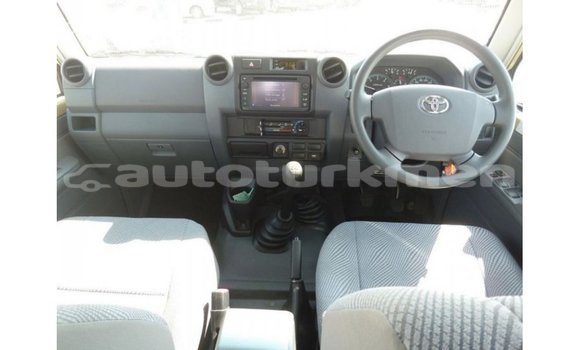 Buy Import Toyota Land Cruiser Beige Car in Import - Dubai in Ahal Buy Import Toyota Land Cruiser Beige Car in Import - Dubai in Ahal