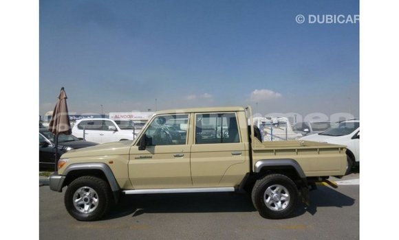 Buy Import Toyota Land Cruiser Beige Car in Import - Dubai in Ahal Buy Import Toyota Land Cruiser Beige Car in Import - Dubai in Ahal
