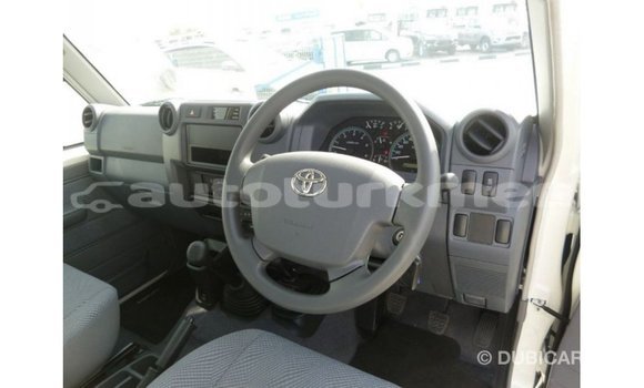 Buy Import Toyota Land Cruiser White Car in Import - Dubai in Ahal Buy Import Toyota Land Cruiser White Car in Import - Dubai in Ahal