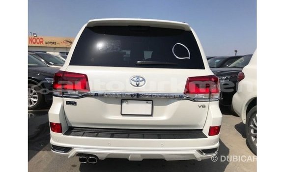 Buy Import Toyota Land Cruiser White Car in Import - Dubai in Ahal Buy Import Toyota Land Cruiser White Car in Import - Dubai in Ahal