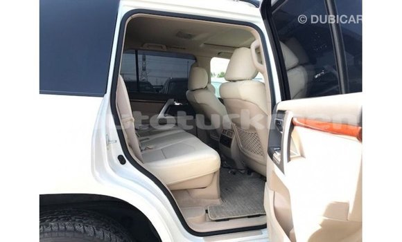 Buy Import Toyota Land Cruiser White Car in Import - Dubai in Ahal Buy Import Toyota Land Cruiser White Car in Import - Dubai in Ahal