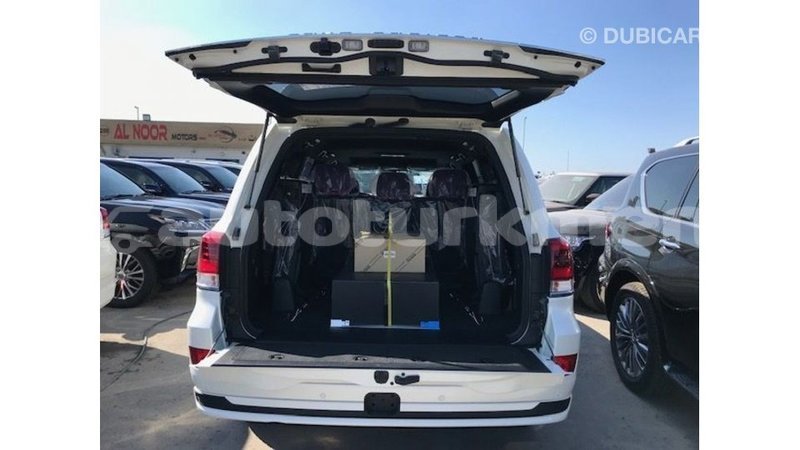Big with watermark toyota land cruiser ahal import dubai 2368