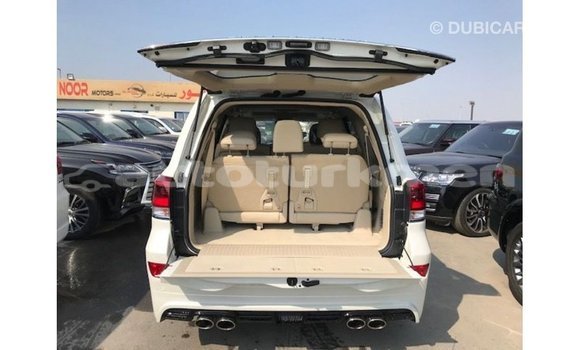 Buy Import Toyota Land Cruiser White Car in Import - Dubai in Ahal Buy Import Toyota Land Cruiser White Car in Import - Dubai in Ahal