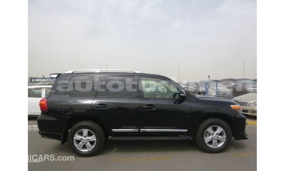 Buy Import Toyota Land Cruiser Black Car in Import - Dubai in Ahal Buy Import Toyota Land Cruiser Black Car in Import - Dubai in Ahal