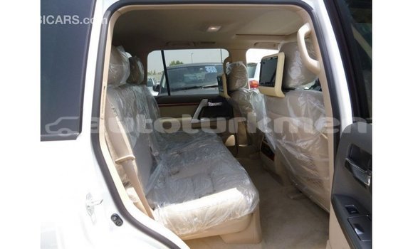 Buy Import Toyota Land Cruiser White Car in Import - Dubai in Ahal Buy Import Toyota Land Cruiser White Car in Import - Dubai in Ahal