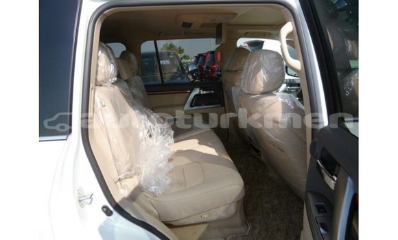 Buy Import Toyota Land Cruiser White Car in Import - Dubai in Ahal Buy Import Toyota Land Cruiser White Car in Import - Dubai in Ahal