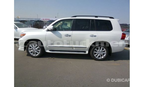Buy Import Toyota Land Cruiser White Car in Import - Dubai in Ahal Buy Import Toyota Land Cruiser White Car in Import - Dubai in Ahal