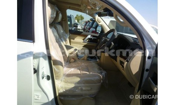 Buy Import Toyota Land Cruiser White Car in Import - Dubai in Ahal Buy Import Toyota Land Cruiser White Car in Import - Dubai in Ahal