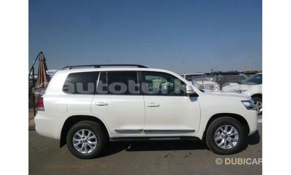 Buy Import Toyota Land Cruiser White Car in Import - Dubai in Ahal Buy Import Toyota Land Cruiser White Car in Import - Dubai in Ahal