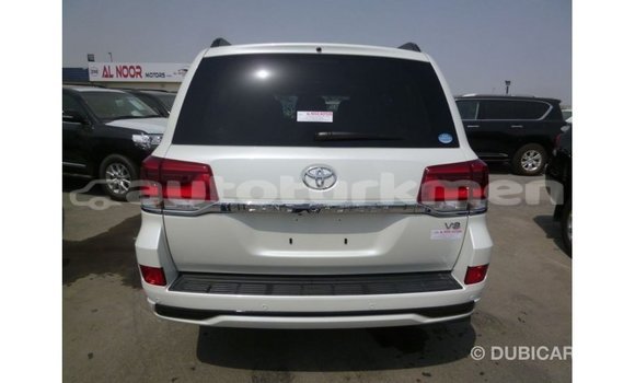 Buy Import Toyota Land Cruiser White Car in Import - Dubai in Ahal Buy Import Toyota Land Cruiser White Car in Import - Dubai in Ahal