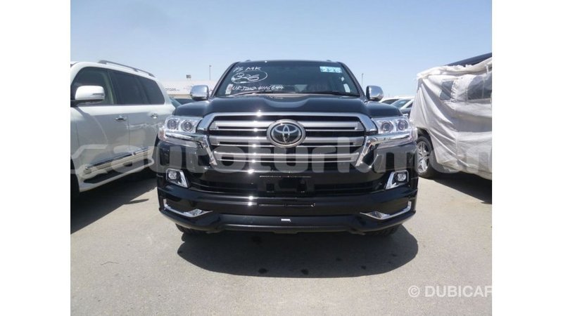 Big with watermark toyota land cruiser ahal import dubai 2382
