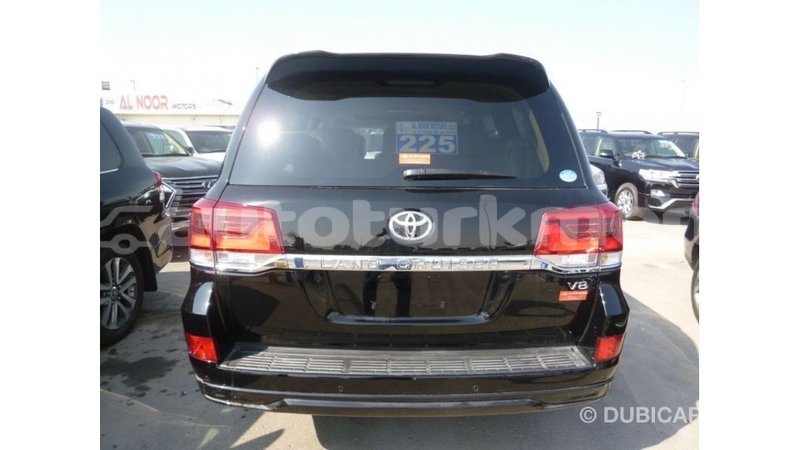 Big with watermark toyota land cruiser ahal import dubai 2384