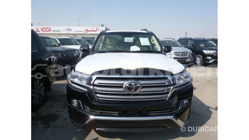Big with watermark toyota land cruiser ahal import dubai 2384