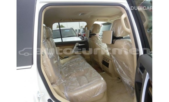 Buy Import Toyota Land Cruiser White Car in Import - Dubai in Ahal Buy Import Toyota Land Cruiser White Car in Import - Dubai in Ahal