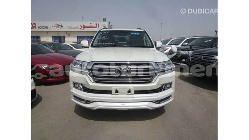 Big with watermark toyota land cruiser ahal import dubai 2394