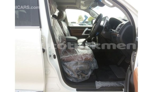 Buy Import Toyota Land Cruiser White Car in Import - Dubai in Ahal Buy Import Toyota Land Cruiser White Car in Import - Dubai in Ahal