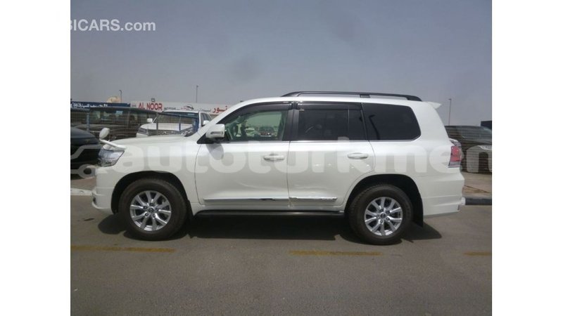 Big with watermark toyota land cruiser ahal import dubai 2394