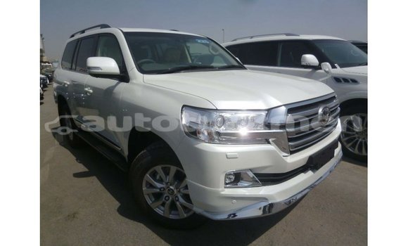 Buy Import Toyota Land Cruiser White Car in Import - Dubai in Ahal Buy Import Toyota Land Cruiser White Car in Import - Dubai in Ahal