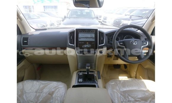 Buy Import Toyota Land Cruiser White Car in Import - Dubai in Ahal Buy Import Toyota Land Cruiser White Car in Import - Dubai in Ahal