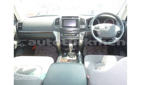 Buy Import Toyota Land Cruiser Other Car in Import - Dubai in Ahal Buy Import Toyota Land Cruiser Other Car in Import - Dubai in Ahal