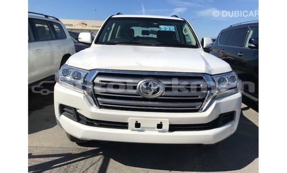 Buy Import Toyota Land Cruiser White Car in Import - Dubai in Ahal Buy Import Toyota Land Cruiser White Car in Import - Dubai in Ahal