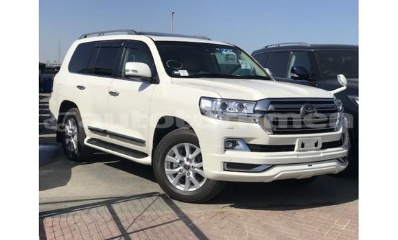 Buy Import Toyota Land Cruiser White Car in Import - Dubai in Ahal Buy Import Toyota Land Cruiser White Car in Import - Dubai in Ahal