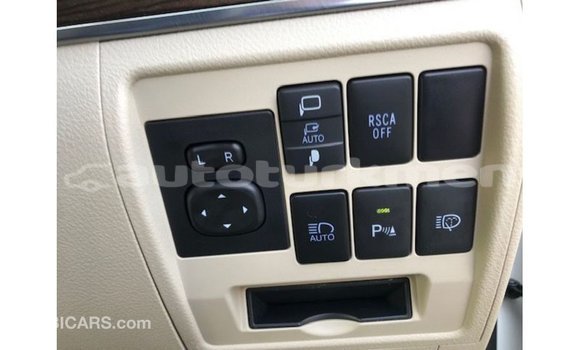 Buy Import Toyota Land Cruiser White Car in Import - Dubai in Ahal Buy Import Toyota Land Cruiser White Car in Import - Dubai in Ahal