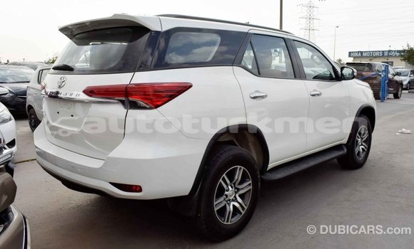 Buy Import Toyota Fortuner White Car in Import - Dubai in Ahal Buy Import Toyota Fortuner White Car in Import - Dubai in Ahal