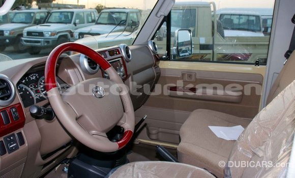 Buy Import Toyota Land Cruiser Beige Car in Import - Dubai in Ahal Buy Import Toyota Land Cruiser Beige Car in Import - Dubai in Ahal