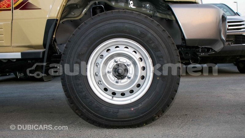 Big with watermark toyota land cruiser ahal import dubai 2425