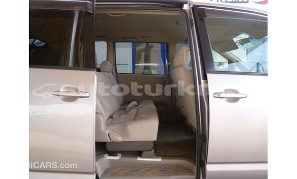 Buy Import Toyota Voxy Other Car in Import - Dubai in Ahal Buy Import Toyota Voxy Other Car in Import - Dubai in Ahal