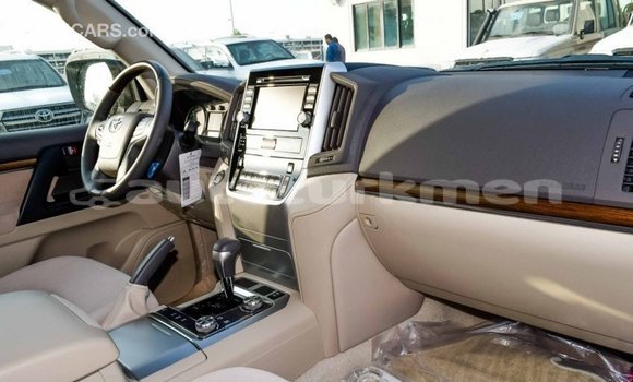 Buy Import Toyota Land Cruiser White Car in Import - Dubai in Ahal Buy Import Toyota Land Cruiser White Car in Import - Dubai in Ahal