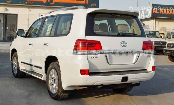 Buy Import Toyota Land Cruiser White Car in Import - Dubai in Ahal Buy Import Toyota Land Cruiser White Car in Import - Dubai in Ahal