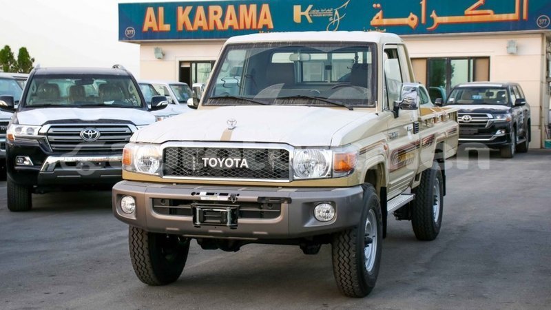Big with watermark toyota land cruiser ahal import dubai 2438