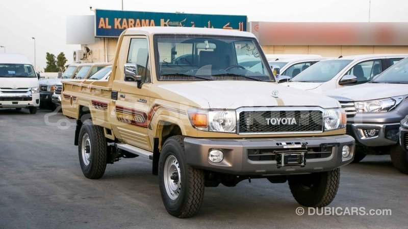 Big with watermark toyota land cruiser ahal import dubai 2438