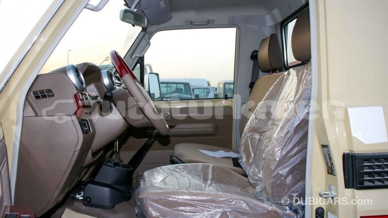 Big with watermark toyota land cruiser ahal import dubai 2438