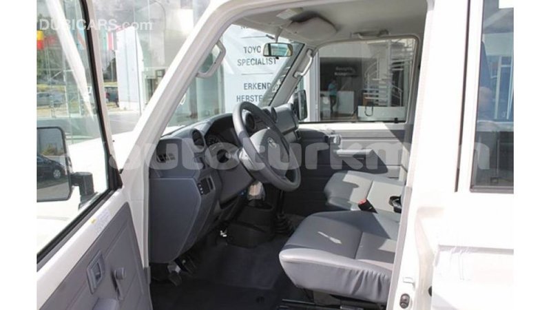 Big with watermark toyota land cruiser ahal import dubai 2472