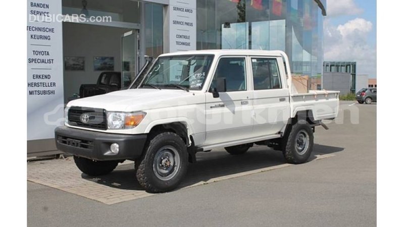 Big with watermark toyota land cruiser ahal import dubai 2472