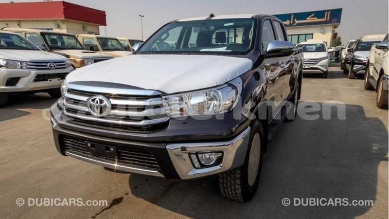 Big with watermark toyota hilux ahal import dubai 2475