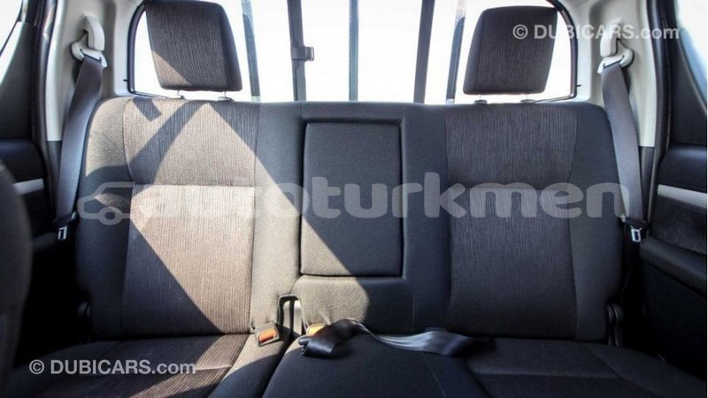 Big with watermark toyota hilux ahal import dubai 2475