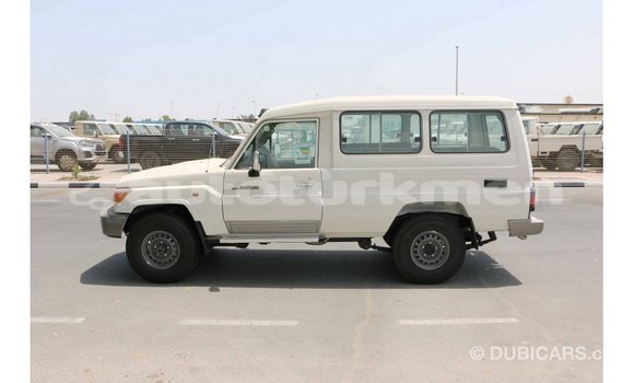 Buy Import Toyota Land Cruiser White Car in Import - Dubai in Ahal Buy Import Toyota Land Cruiser White Car in Import - Dubai in Ahal
