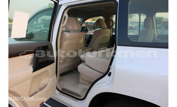 Buy Import Toyota Land Cruiser White Car in Import - Dubai in Ahal Buy Import Toyota Land Cruiser White Car in Import - Dubai in Ahal