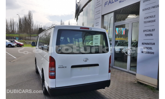Buy Import Toyota Hiace White Car in Import - Dubai in Ahal Buy Import Toyota Hiace White Car in Import - Dubai in Ahal